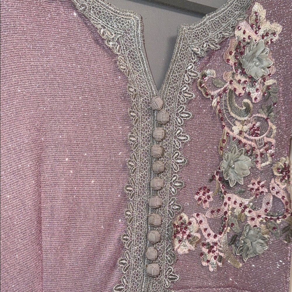 Elegant Pink Maxi Dress with Floral Embellishments fits Meduim/Large - Picture 7 of 10